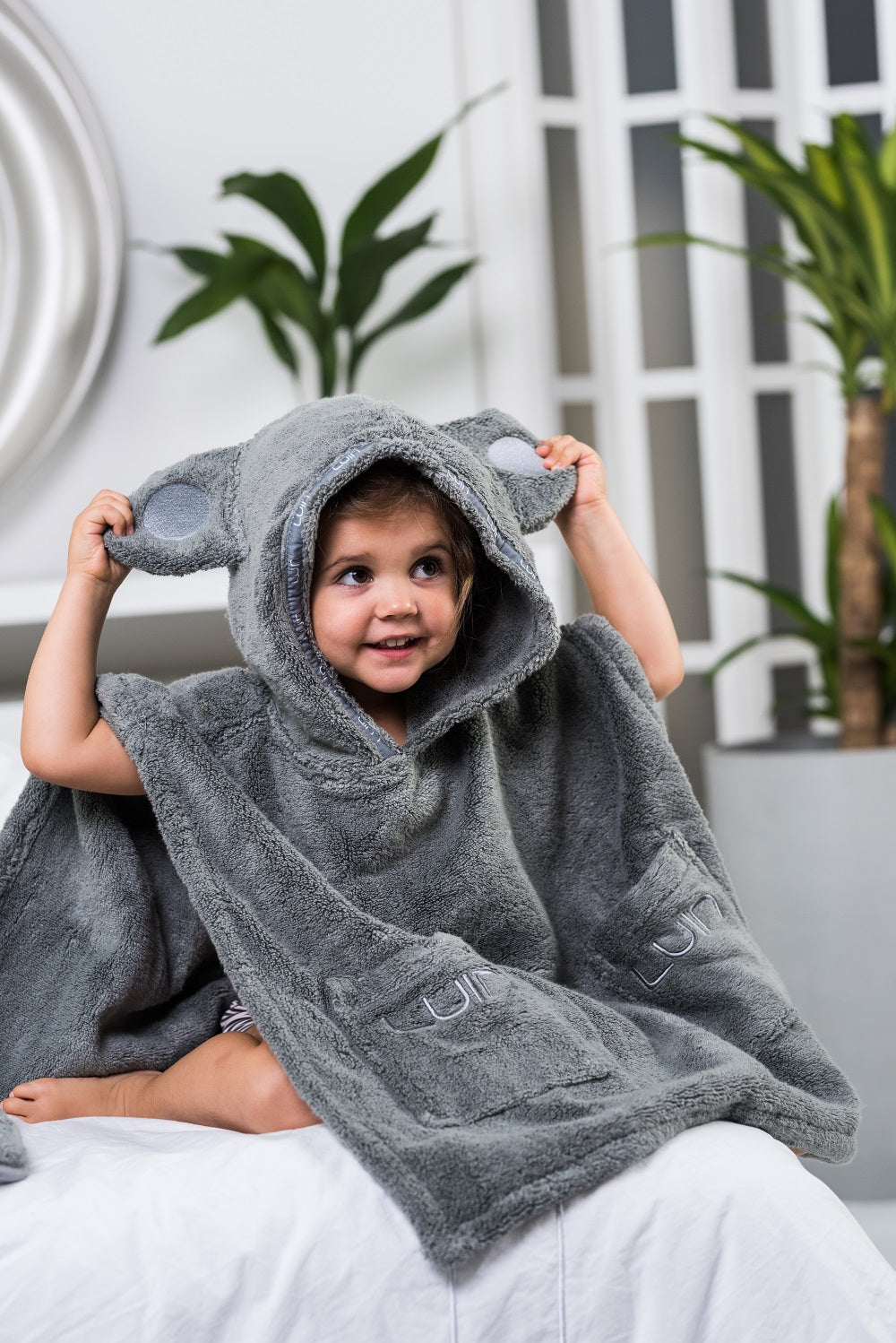 Luin Living Poncho towel, 4 different sizes, Granite