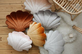 Moi Mili Sisustustyyny Small, Velvet Shell "Copper Pearl"