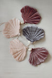 Moi Mili Viiri, Velvet Shell "Cosmic Pearl"
