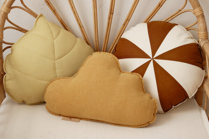 Moi Mili Decorative pillow, Linen Cloud "Mango"