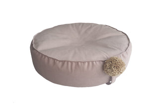 Lattiatyyny, Beige