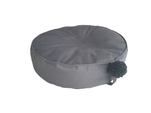 Lattiatyyny, Grey