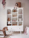 Kirjahylly Babushka, White
