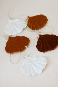 Moi Mili Viiri, Velvet Shell "Gold Pearl"