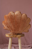 Moi Mili Sisustustyyny Medium, Velvet Shell "Caramel"