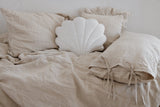 Moi Mili Sisustustyyny Small, Velvet Shell "White Pearl"